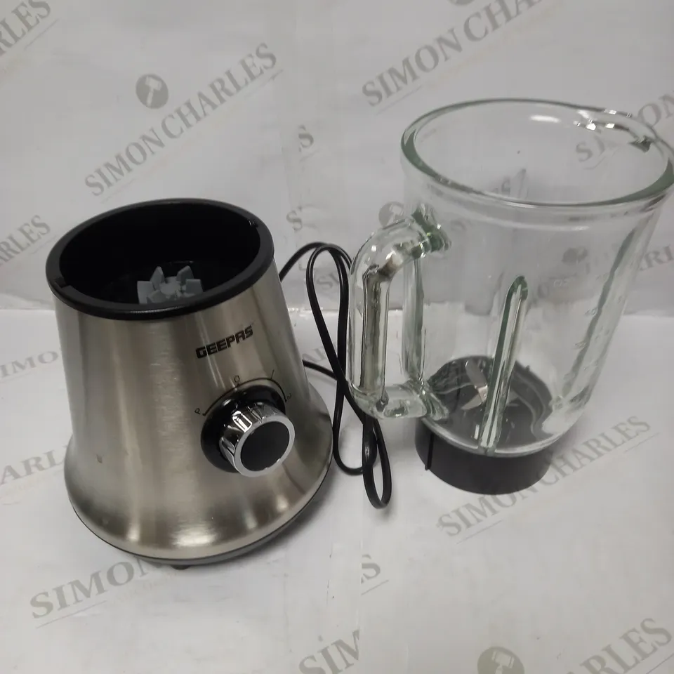 GEEPAS 700W GLASS JUG FOOD BLENDER SMOOTHIE MAKER