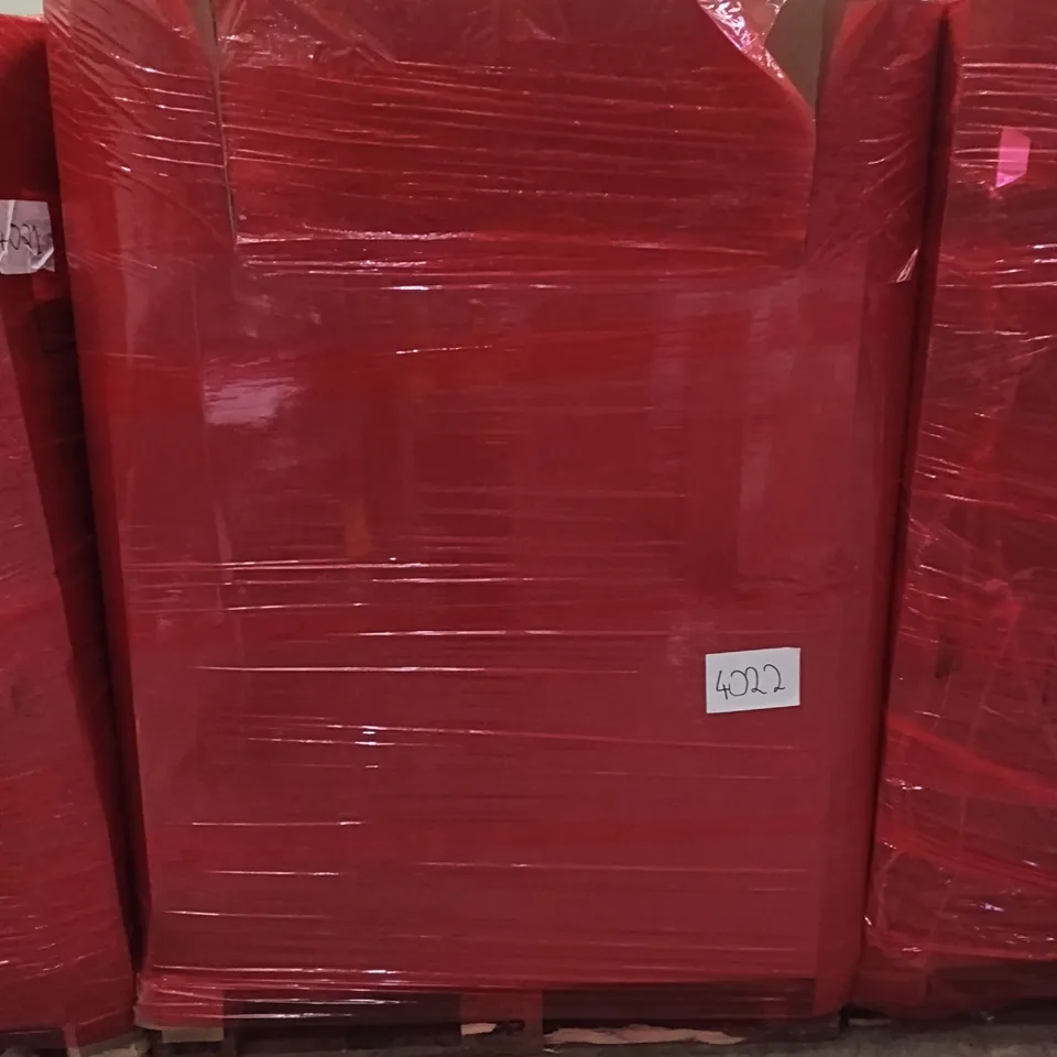 PALLET OF ASSORTED ITEMS INCLUDING - BABY PLAY PEN, WINDOW ROLLER BLIND 