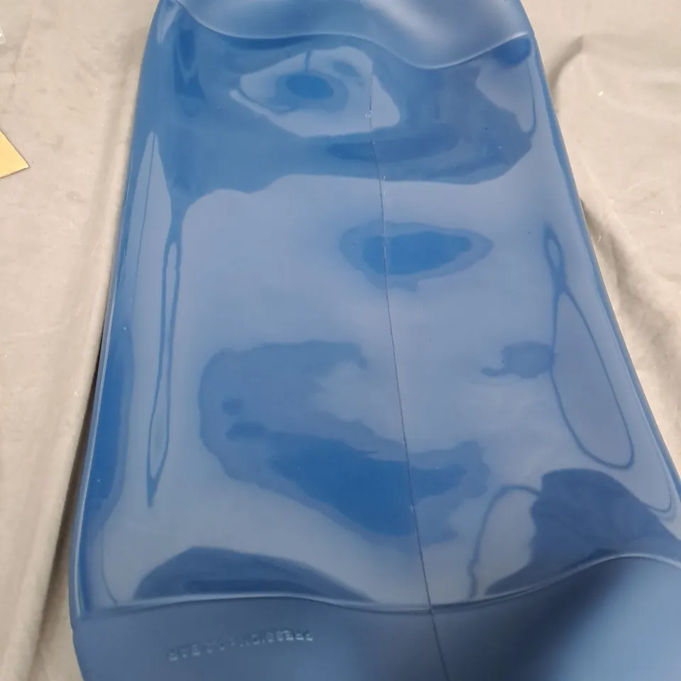 PERFORMANCE FENDER NON INFLATED 23X85 BLUE