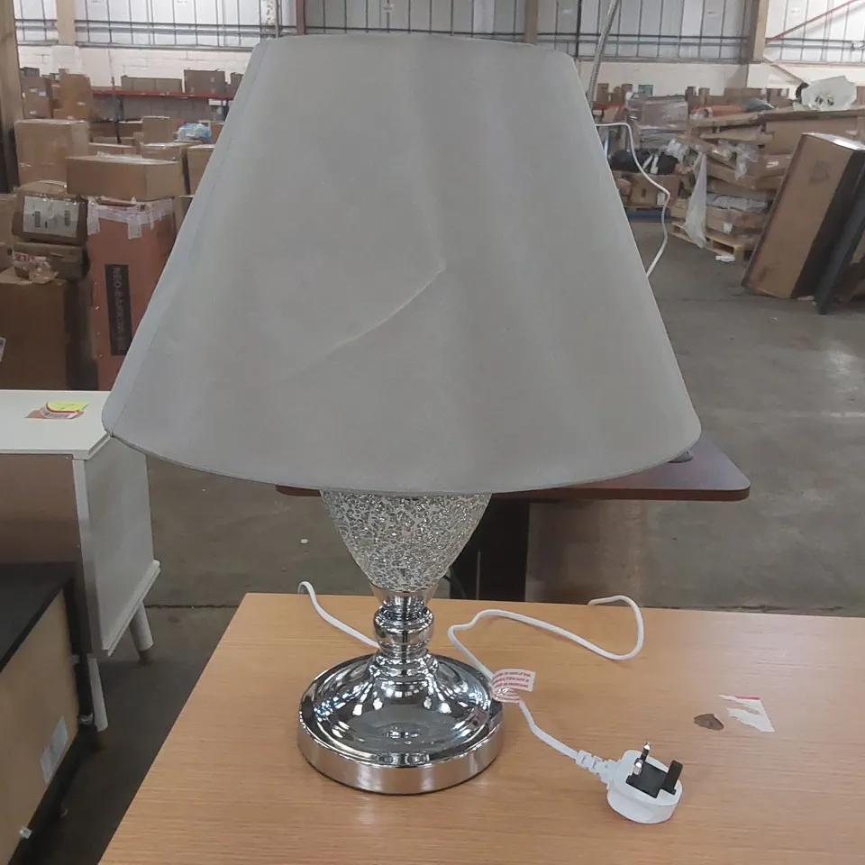 DESIGNER TABLE LAMP