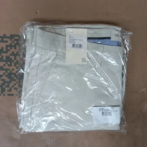 BAGGED GANT SLIM SMART CHINOS IN SAND SIZE 33/30