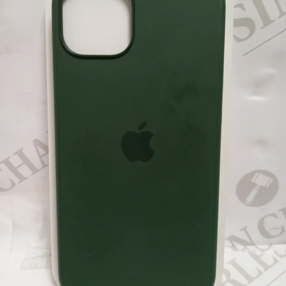 APPLE IPHONE 13 SILICONE CASE WITH MAGSAFE