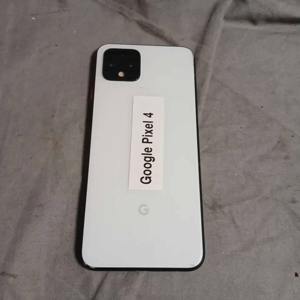 GOOGLE PIXEL 4 SMARTPHONE – WHITE, CRACKED FRONT DISPLAY
