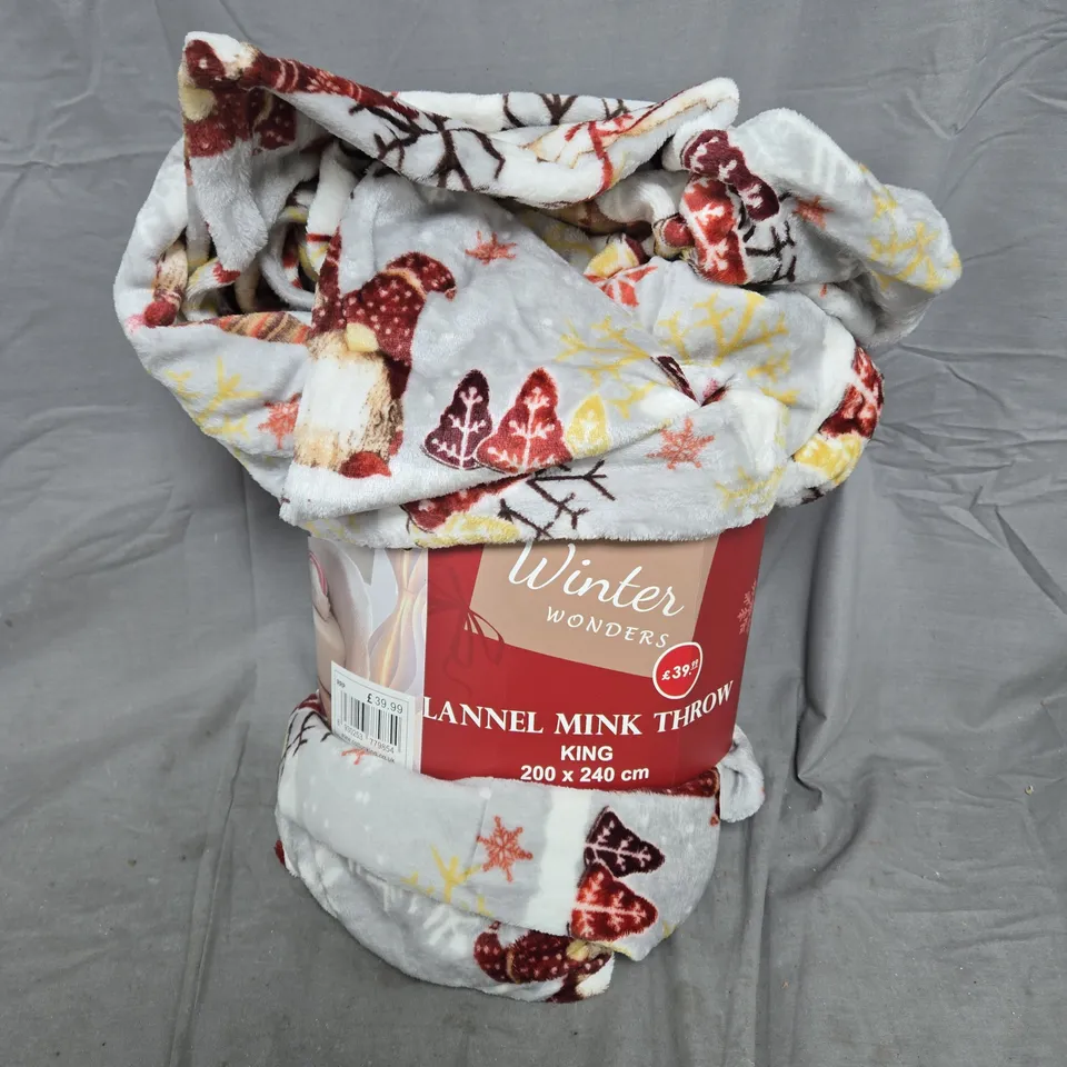 WINTER WONDERS FLANNEL MINK THROW IN GREY MULTI - KING