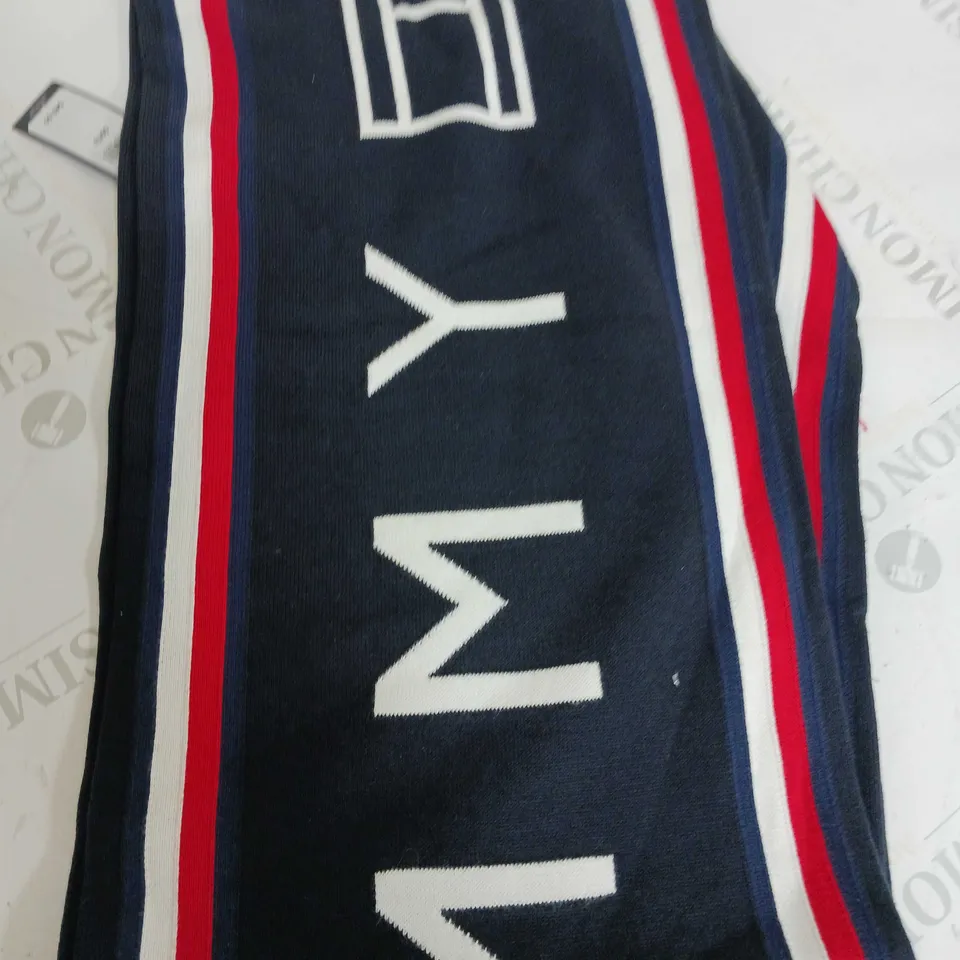 TOMMY HILFIGER SCARF 