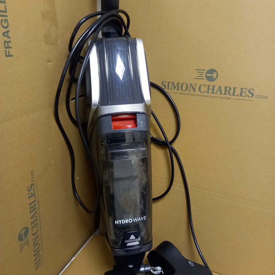 BISSELL HYDROWAVE ULTRALIGHT CARPET WASHER 