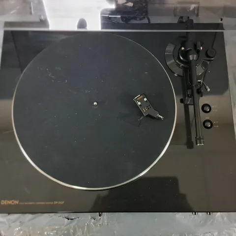 DENON DP-300P HIFI TURNTABLE