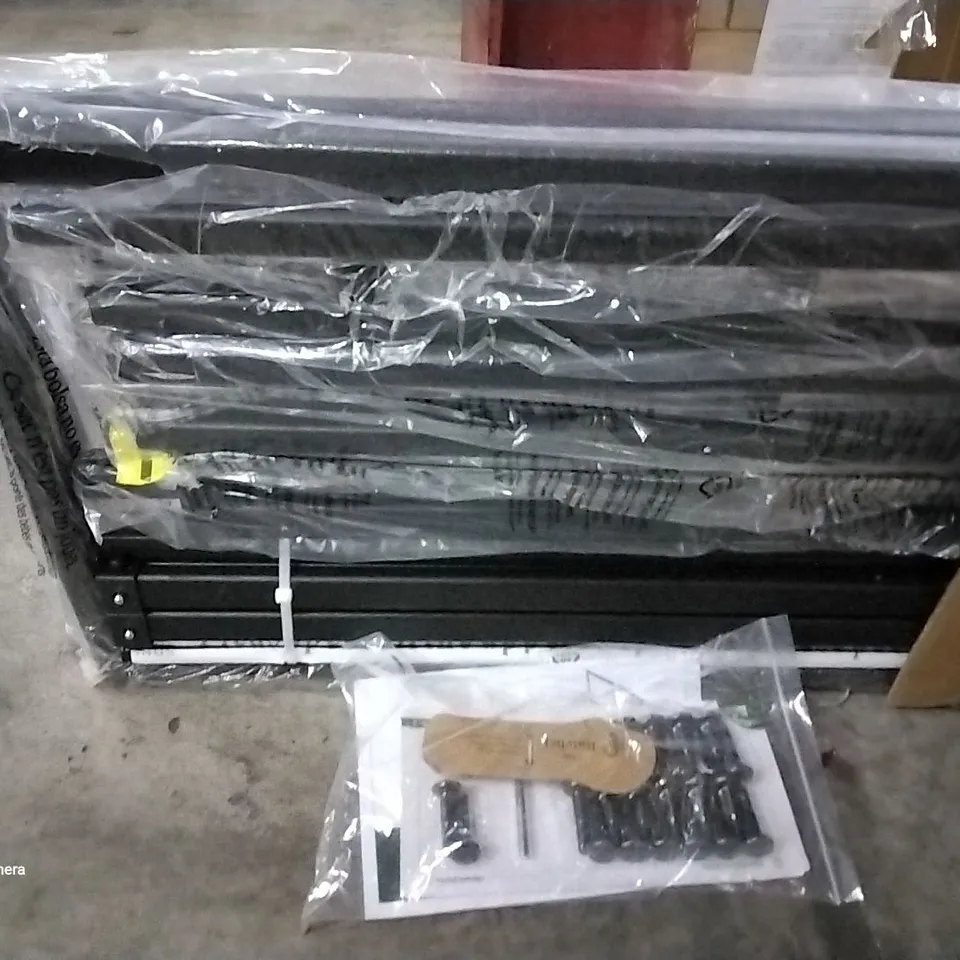 BOXED UPLANDER PLATFORM BED DOUBLE (4'6)