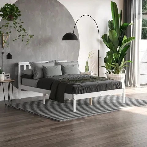 BOXED FREDERIQUE BED FRAME - WHITE // SIZE: 4'6" DOUBLE (1 BOX)