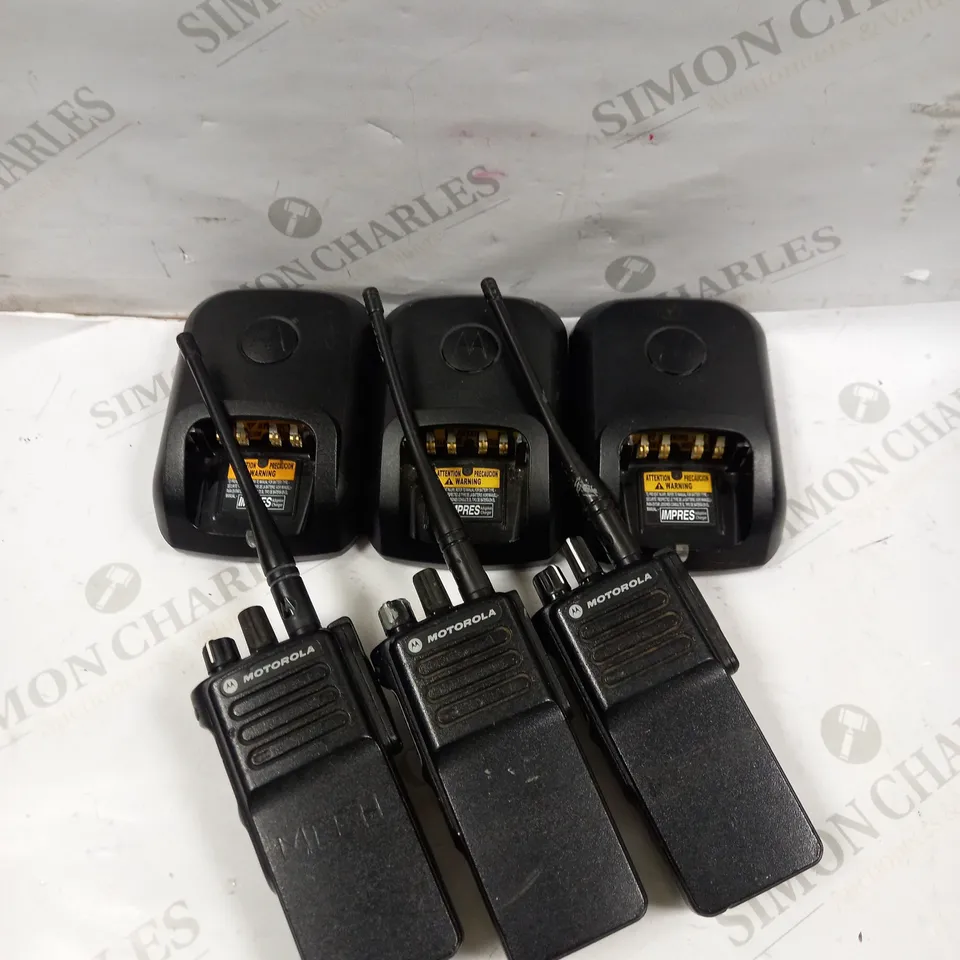 MOTOROLA DP1400 TWO WAY RADIO SET