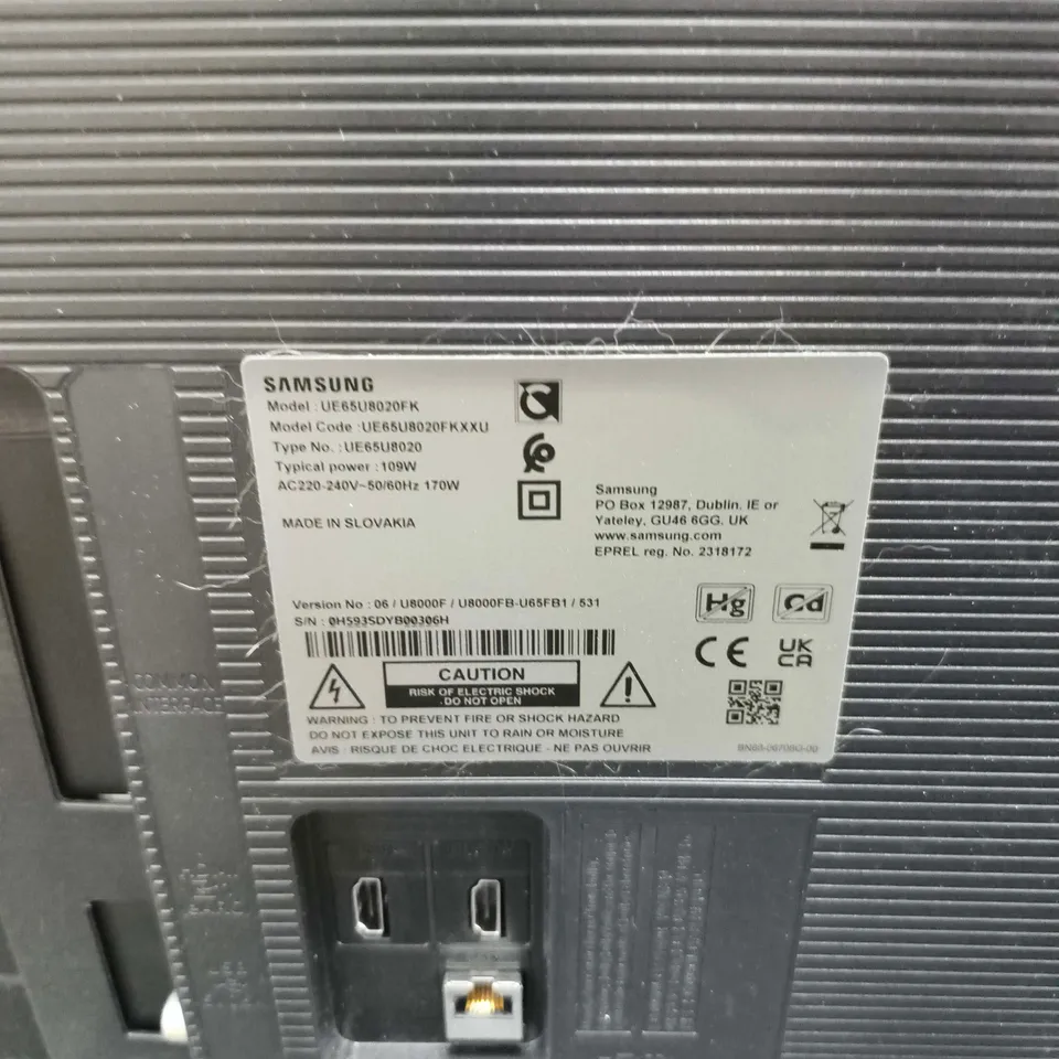 SAMSUNG UE65U8020 65-INCH TV (BLACK) CRACKED SCREEN UNTESTED