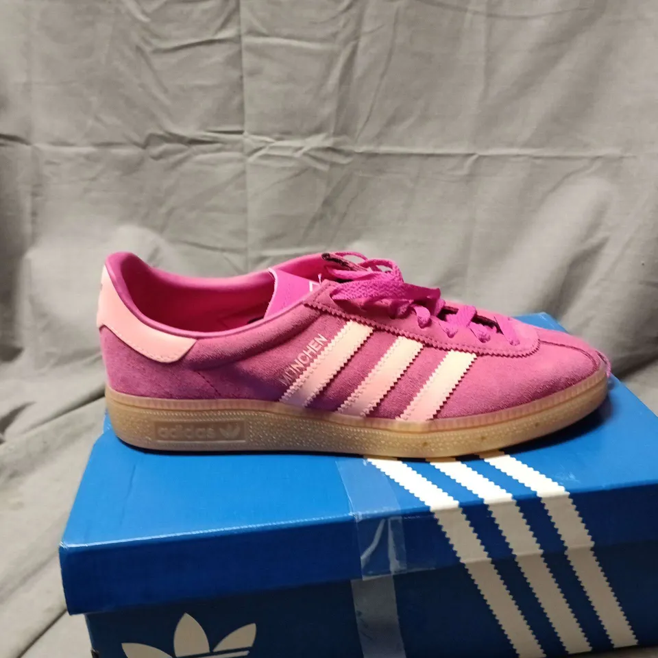 ADIDAS MUNCHEN PINK SUEDE SNEAKERS –  BOXED - WOMEN'S UK SIZE 5