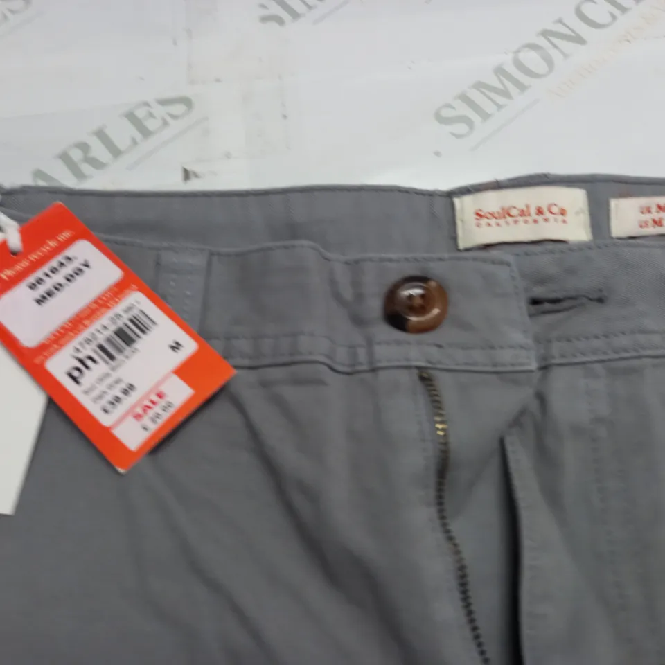 SOULCAL & CO GREY UTILITY SHORTS - M