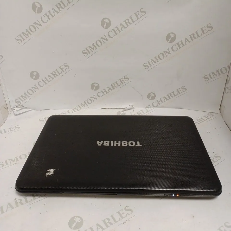 TOSHIBA SATELLLITE PRO C850-1K3 LAPTOP