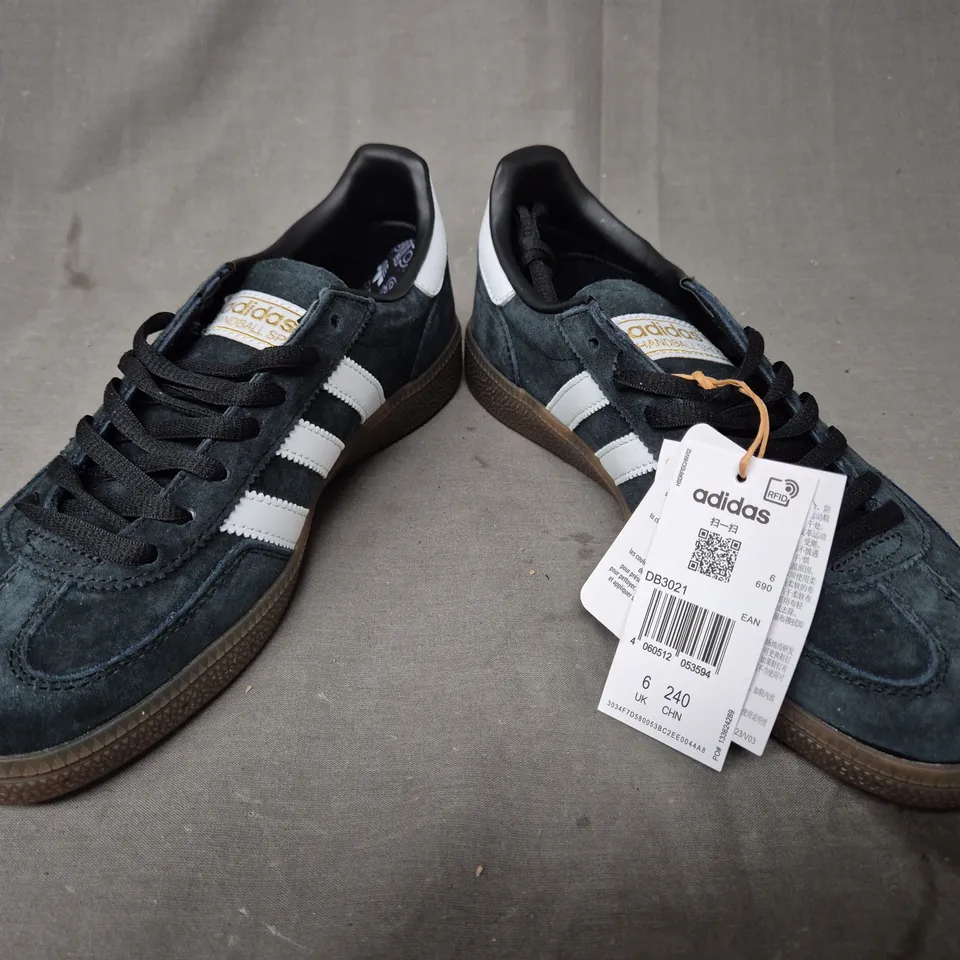 BOXED PAIR OF ADIDAS HANDBALL SPEZIAL SHOES IN RUSTIC BLACK UK SIZE 6