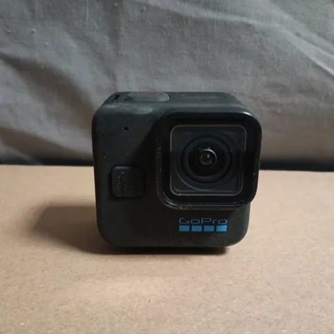 GOPRO HERO11 BLACK MINI ACTION CAMERA