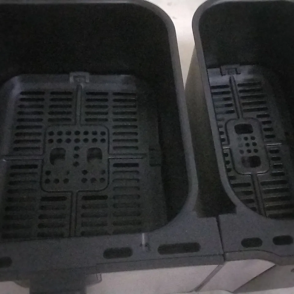 BOXED COOKS ESSENTIALS AIR FRYER BLACK