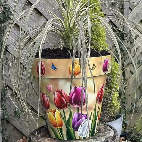 BOXED GRUMPY GARDENER SET OF 2 LARGE 38CM PRINTED PLANTERS