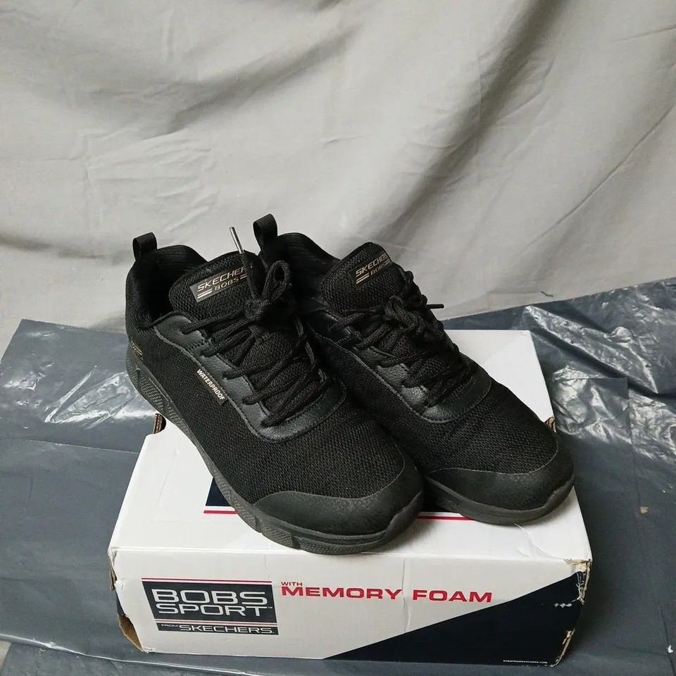SKECHERS BOBS SPORT BLACK TRAINERS SIZE 8 BOXED