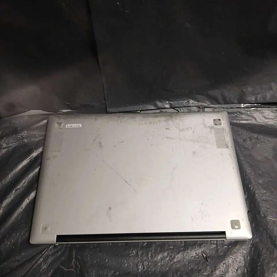 SAMSUNG CHROMEBOOK LAPTOP – CHROME OS, SILVER