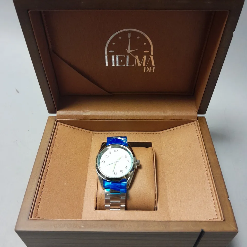 HELMA DH WATCH WITH STAINLESS STEEL CASE AND STRAP IN GIFT BOX