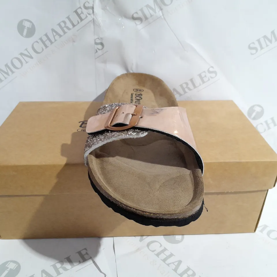 BOXED BONOVA PLATFORM SANDAL - SIZE 6