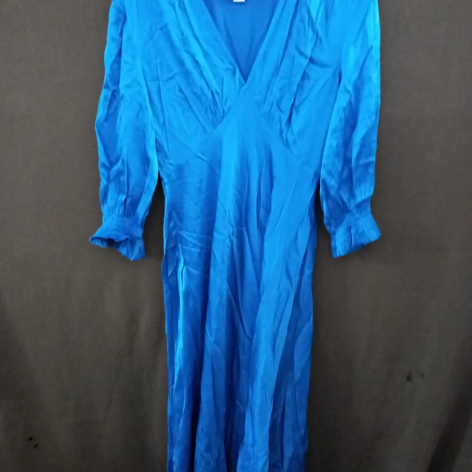 GHOST OPEN FRONT DRESS IN DEEP BLUE - SMALL