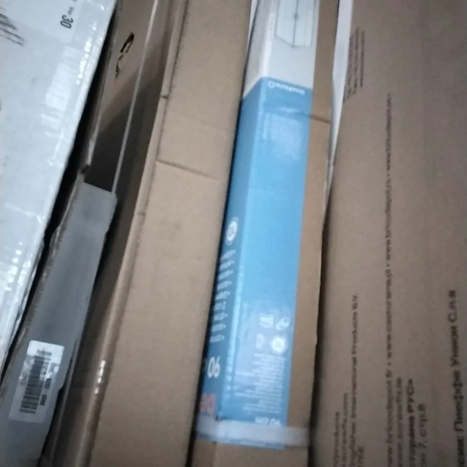  2 ASSORTED SHOWER PANELS