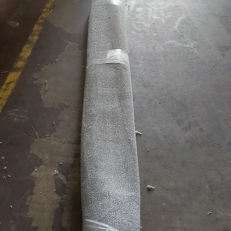 ROLL OF QUALITY REGATTA STAINFREE DELIGHT CARPET - APPROXIMATELY 2.2 x 4m