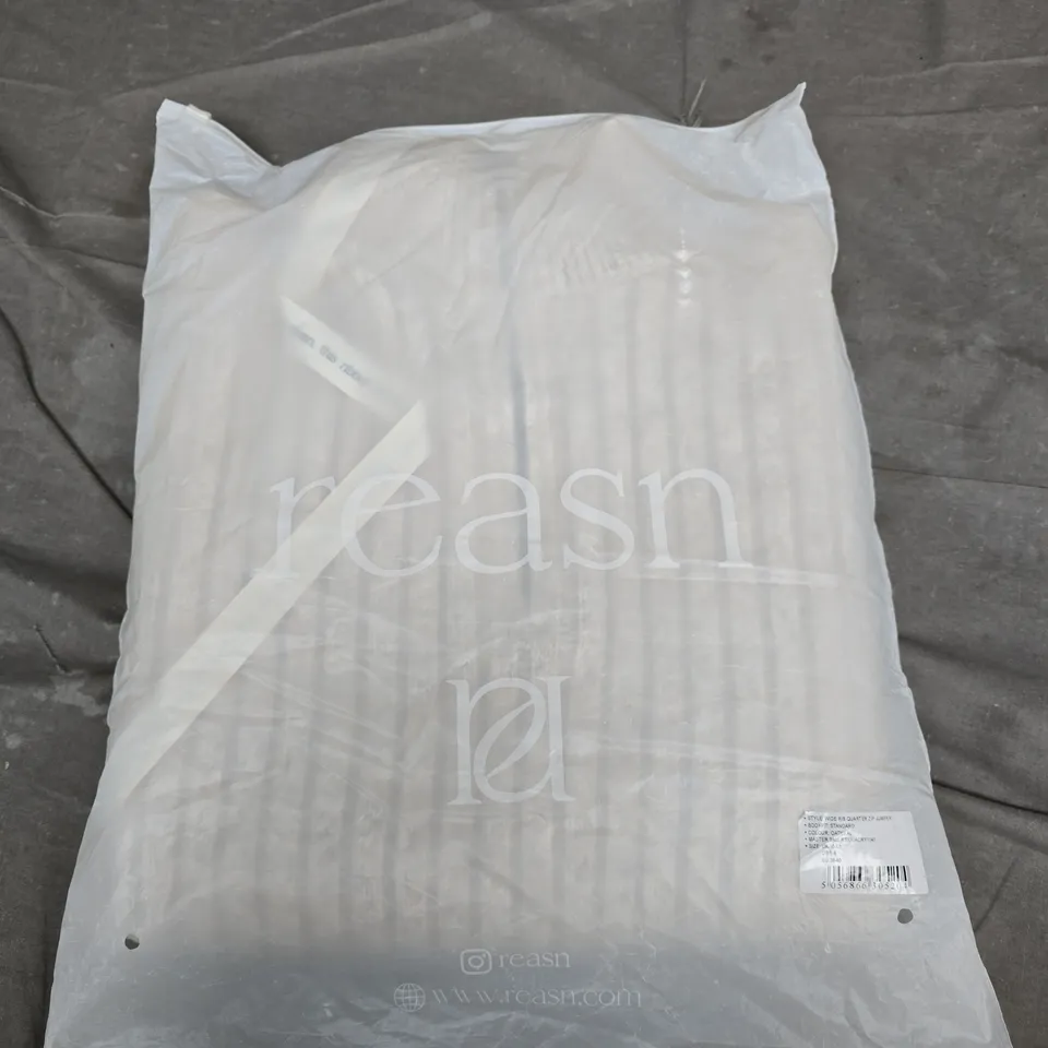 BAGGED REASN WIDE RIB QUARTER ZIP JUMPER ON OATMEAL - UK 10-12