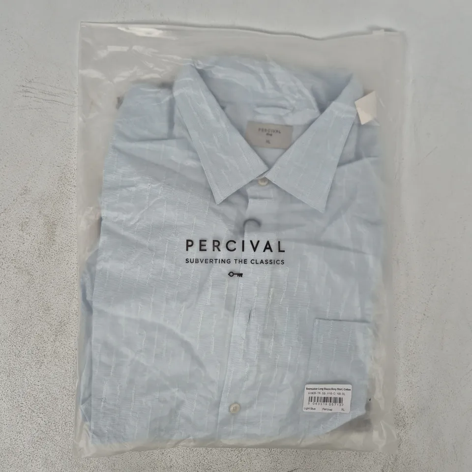 BAGGED PERCIVAL SEERSUCKER LONG SLEEVE BOXY SHIRT IN LIGHT BLUE SIZE XL