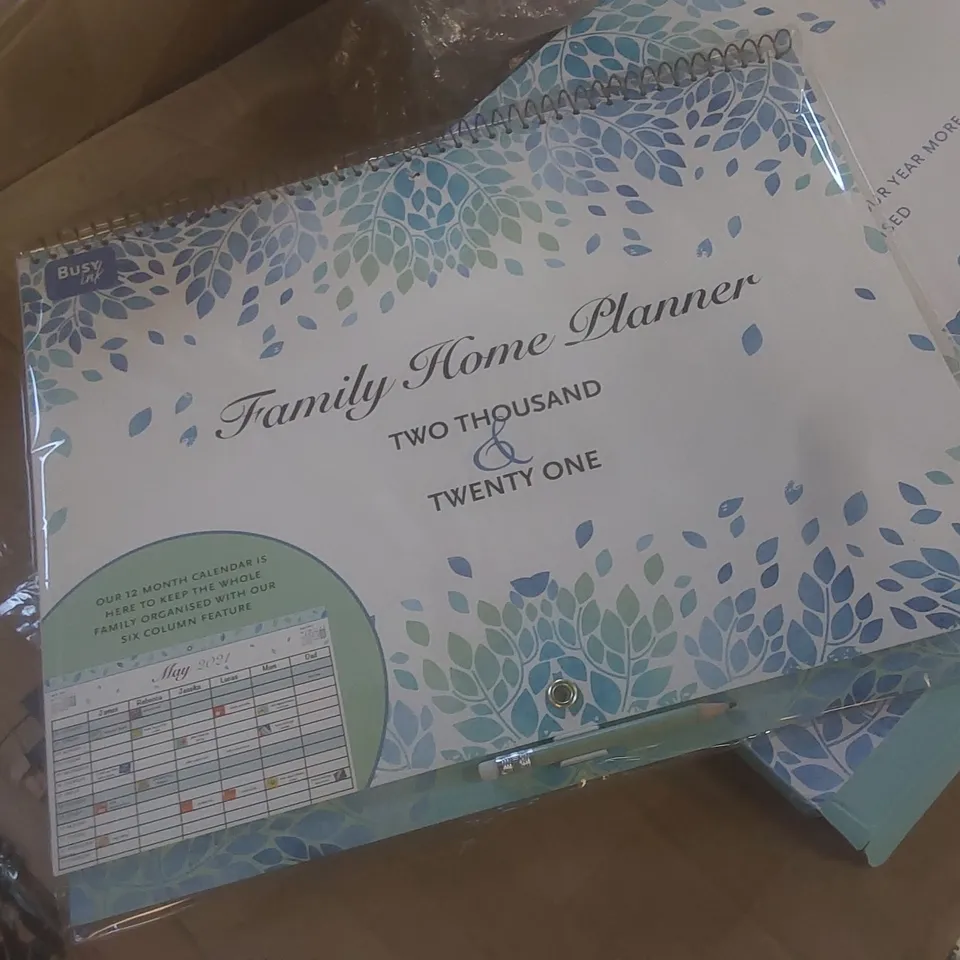 PALLET OF ASSORTED FAMILY PLANNERS/CALENDARS