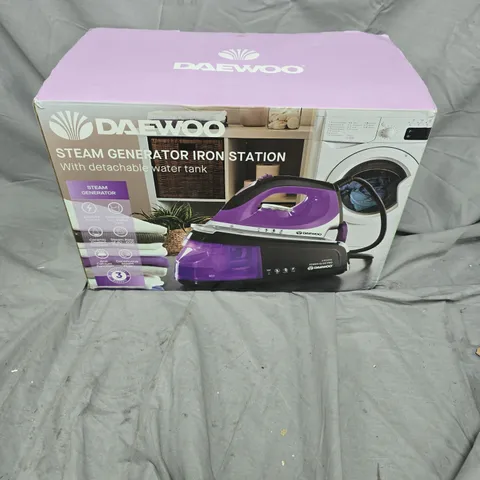 DAEWOO POWER GLIDE STEAM STATION IRON 2400W