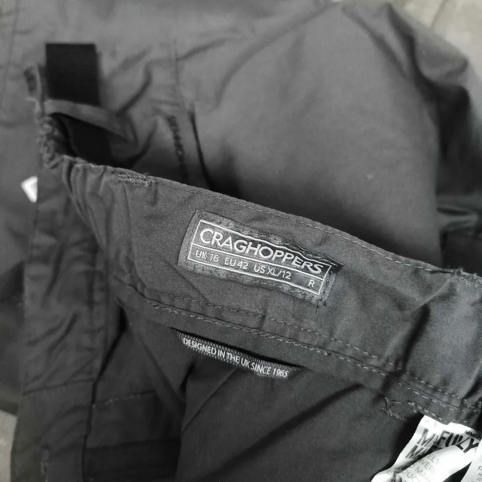 CRAGHOPPERS WOMENS KIWI TROUSERS IN CARBON GREY - UK 16