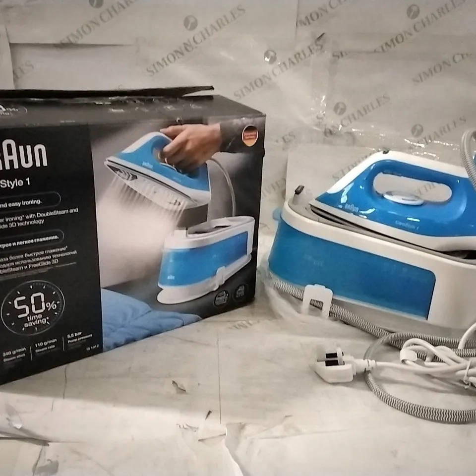 BOXED BRAUN CARESTYLE 1 IRON 