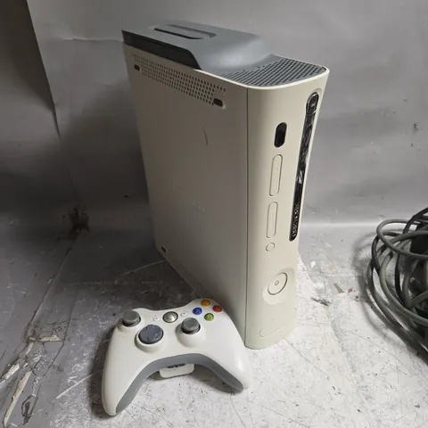 XBOX 360 GAMES CONSOLE 