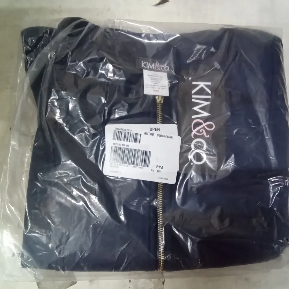 BOX OF 32 BRAND NEW KIM & CO. ZIP THROUGH LADIES SHORT JACKETS NAVY SIZE MEDIUM