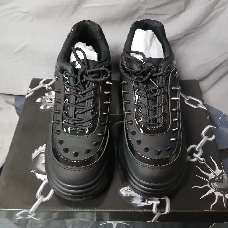 KOI BANE OF EXILE TRAINERS - WOMEN'S BLACK UK7