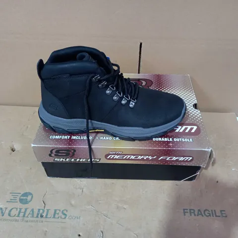 BOXED PAIR OF SKECHERS - SIZE 9