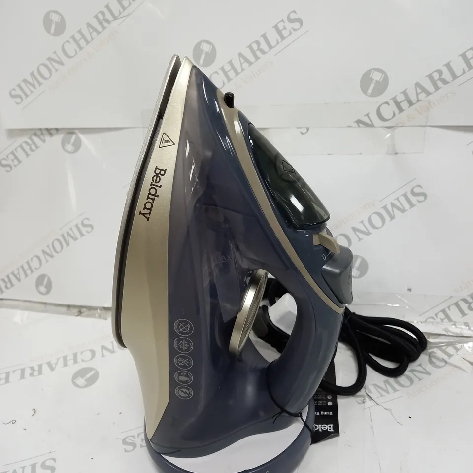 BOXED BELDRAY 2-IN-1 CORDLESS STEAM IRON 