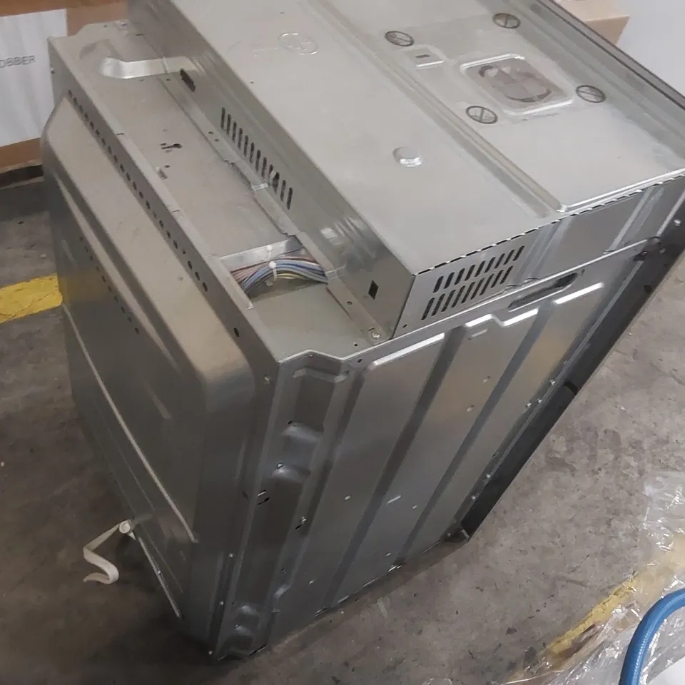 SIEMENS HB55MB551B IQ500 ELECTRIC BUILT-IN DOUBLE OVEN - STAINLESS STEEL