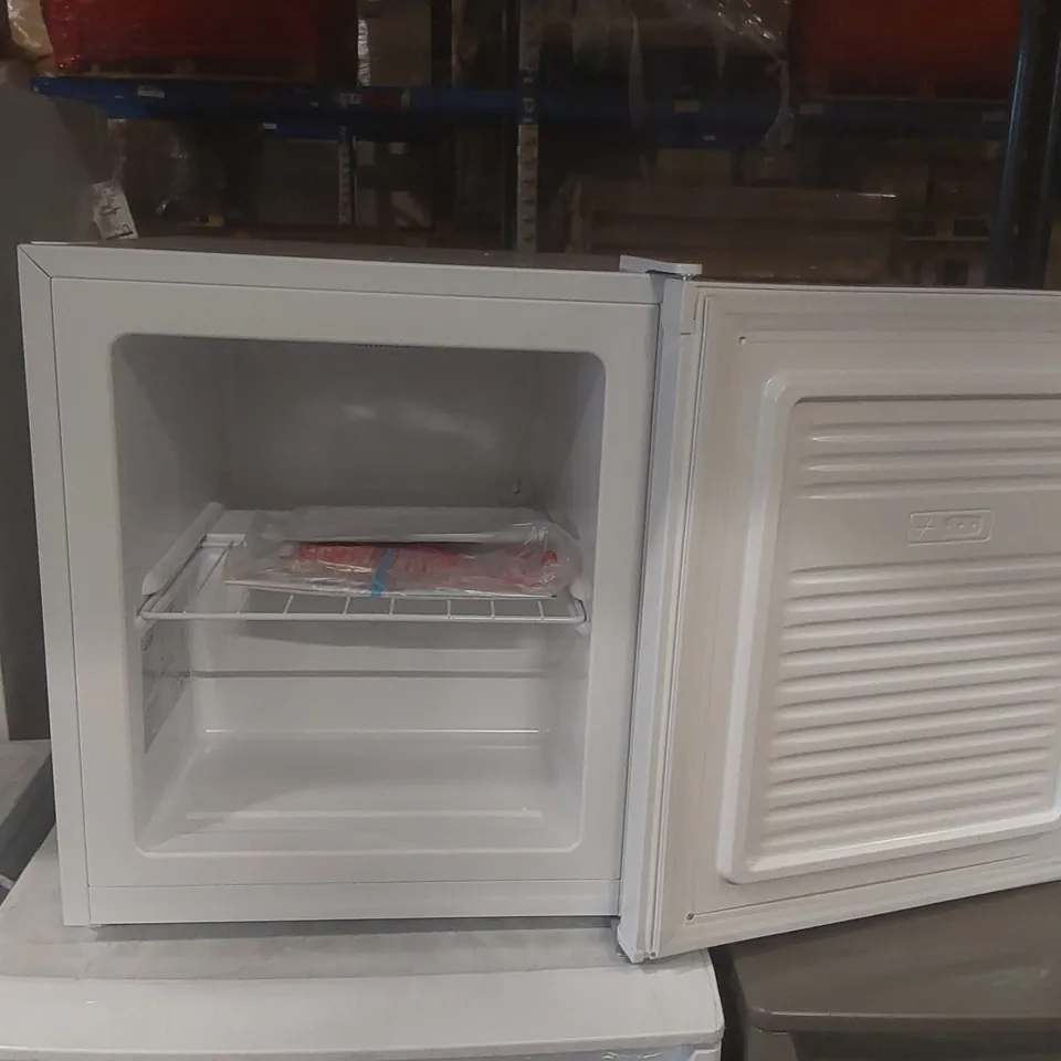 LOGIK LTF33W23 MINI FREEZER - WHITE