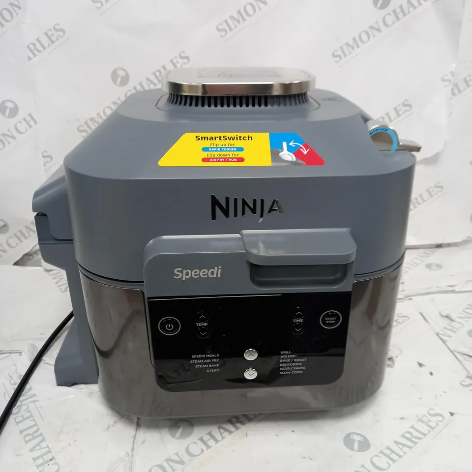 BOXED OUTLET NINJA SPEEDI 10 IN 1 5.7L RAPID-COOKER & AIR FRYER