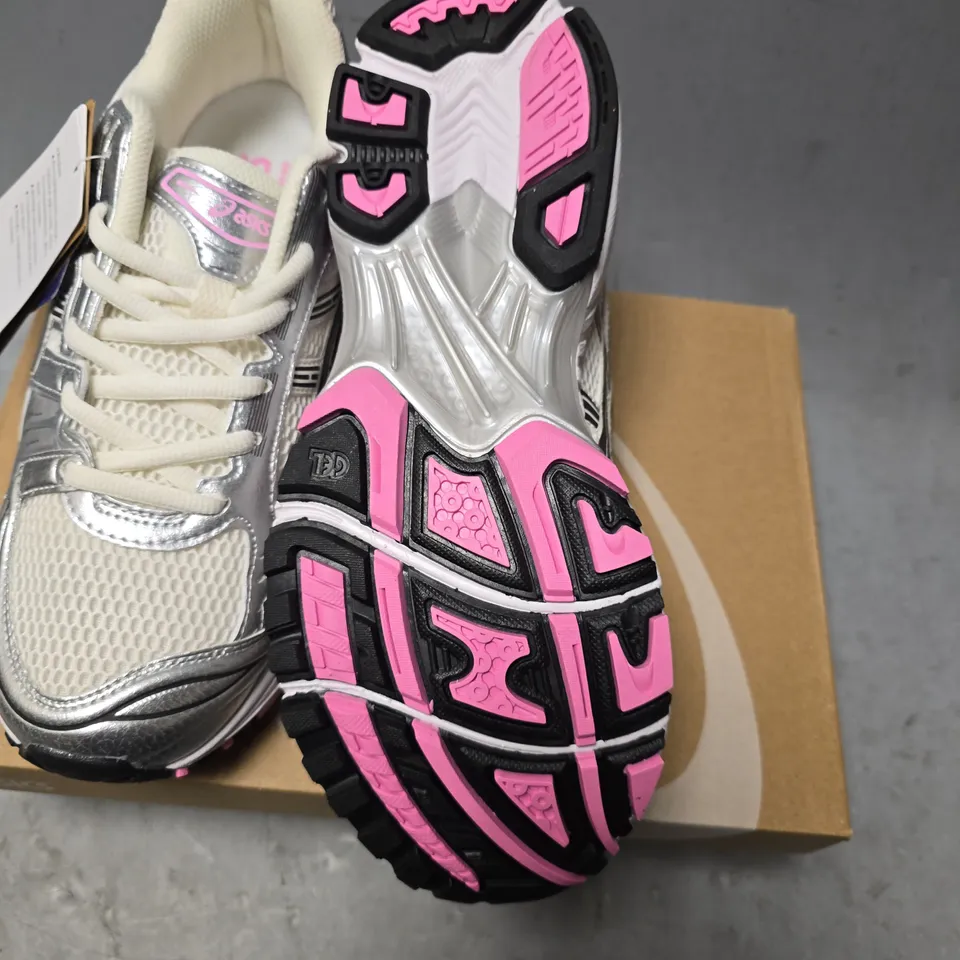 BOXED ASICS GEL-KAYANO 14 TRAINERS SIZE 9