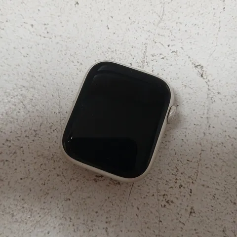 APPLE WATCH SERIES 9 45MM GPS ALUMINIUM STARLIGHT