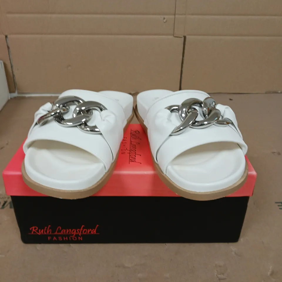 RUTH LANGSFORD PORVAIR SLIDERS WHITE SIZE 8