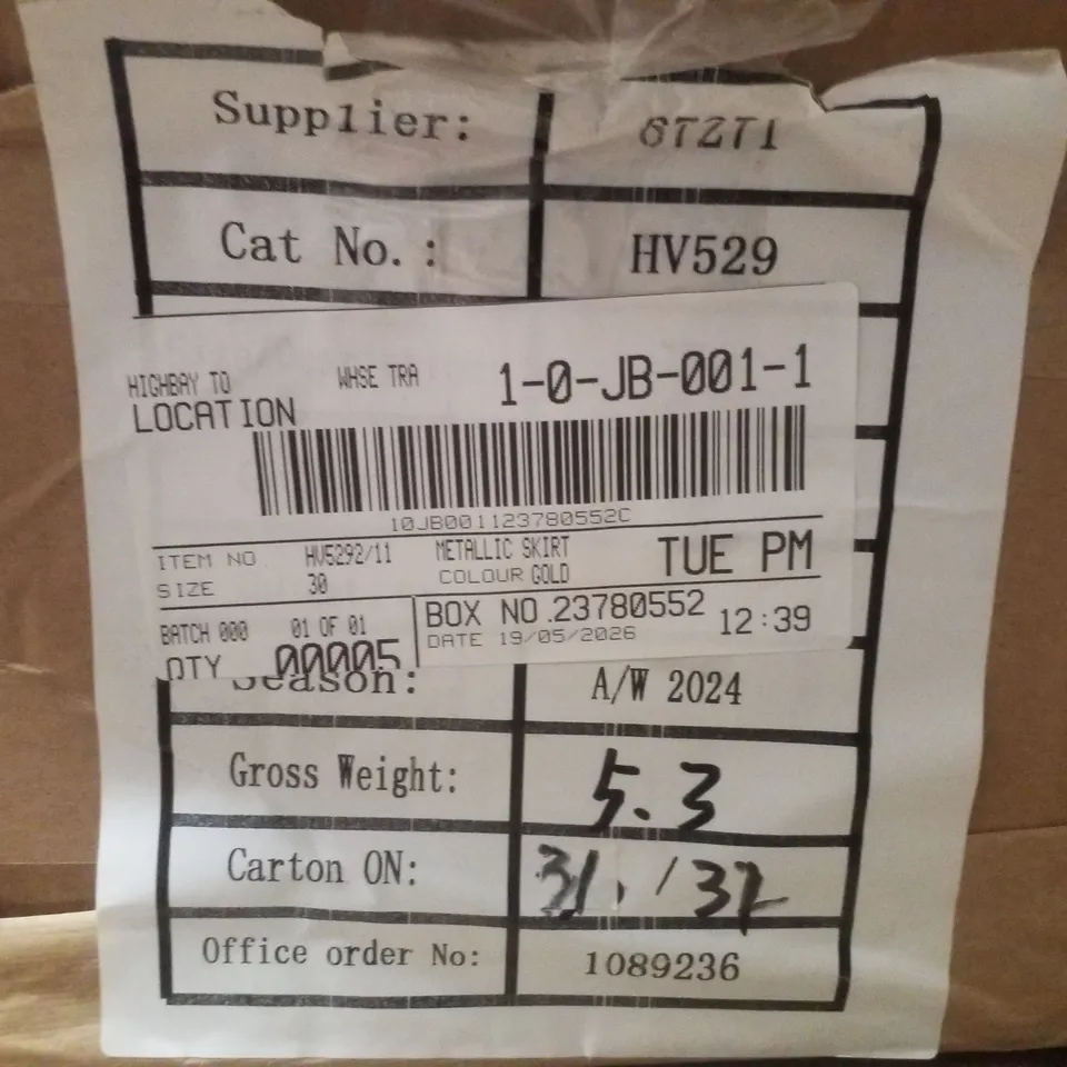 BOX CONTAINING APPROXIMATELY 5 BRAND NEW J D WILLIAMS GOLD METALLIC SKIRTS - SIZE 30