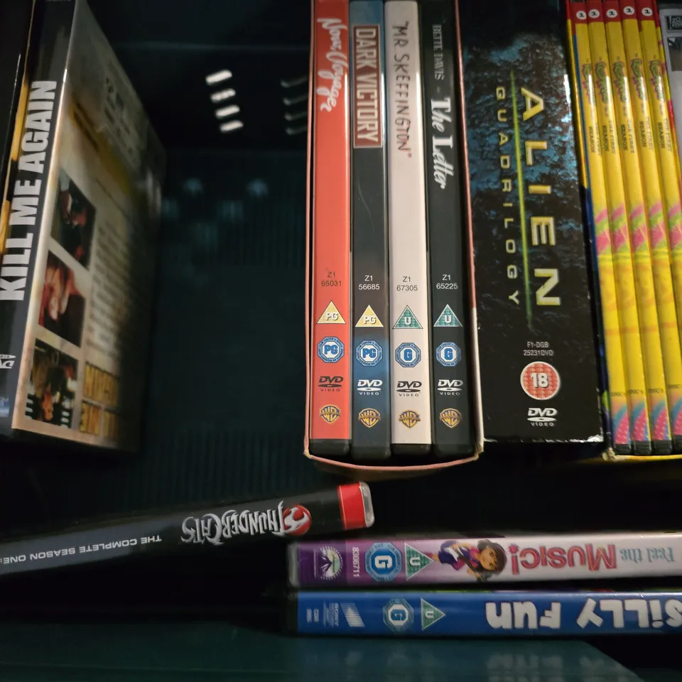 TOTE OF APPROXIMATELY 14 ASSORTED DVD'S TO INCLUDE - THURDERCATS , DEATH RACE TRILOGY , AVATAR ETC