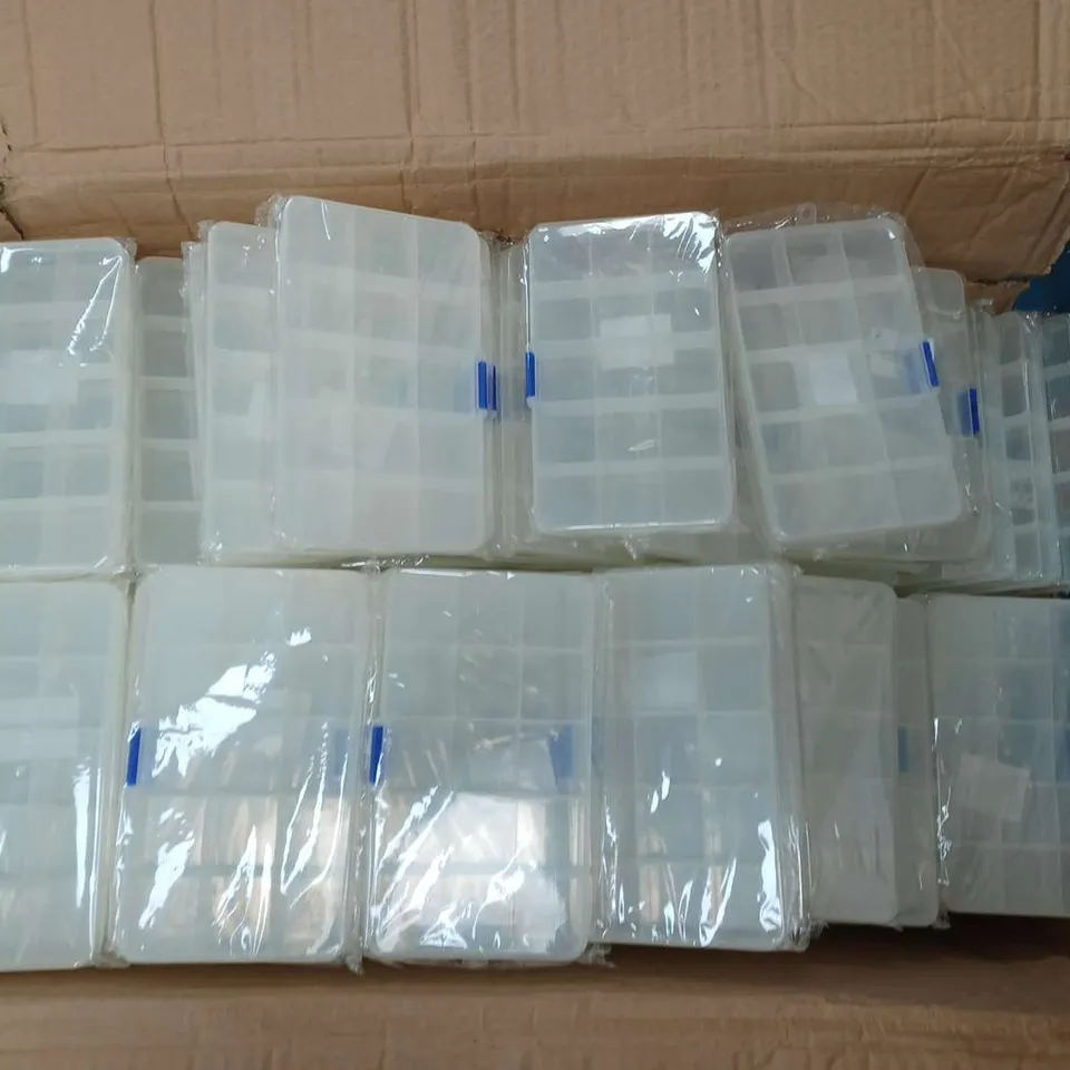 LARGE QUANTITY OF WHITE PLASTIC PILL BOXES