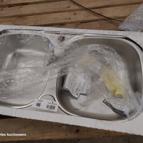 DOUBLE BOWL STAINLESS STEEL SINK